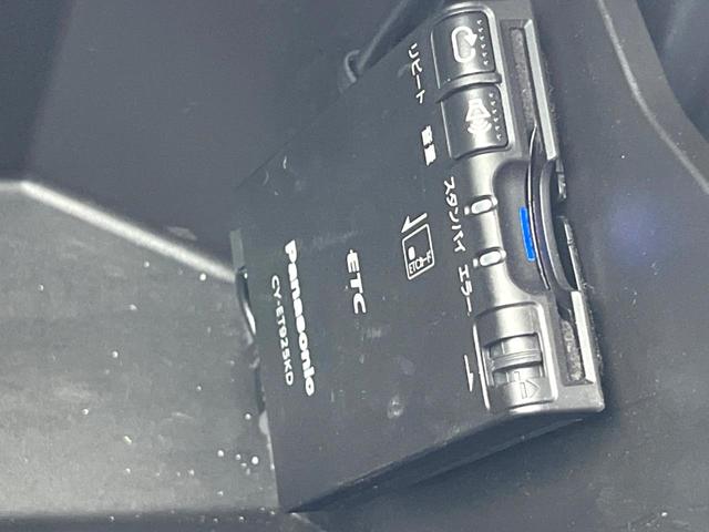 ＷＲＸ　ＳＴＩ ＳＴＩ　タイプＳ　ＳＴＩエアロ　大型リアスポイラー　アドバンスドセイフティパッケージ　ＳＤナビ　バックカメラ　ＥＴＣ　ビルシュタインダンパー　パワーシート　シートヒーター　純正１９インチアルミホイール　ＬＥＤヘッド（8枚目）