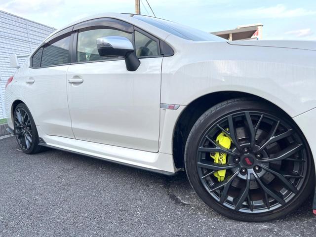 ＷＲＸ　ＳＴＩ ＳＴＩ　タイプＳ　ＳＴＩエアロ　大型リアスポイラー　アドバンスドセイフティパッケージ　ＳＤナビ　バックカメラ　ＥＴＣ　ビルシュタインダンパー　パワーシート　シートヒーター　純正１９インチアルミホイール　ＬＥＤヘッド（13枚目）