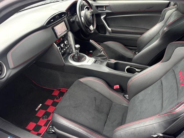ＢＲＺ Ｓ　ＳＴＩエアロ　ブリッツ製マフラー　テイン車高調　純正ＳＤナビ　革／アルカンターラコンビシート　シートヒーター　リアスポイラー　クルーズコントロール　ＬＥＤヘッドライト　ＬＥＤフォグ　スマートキー（39枚目）