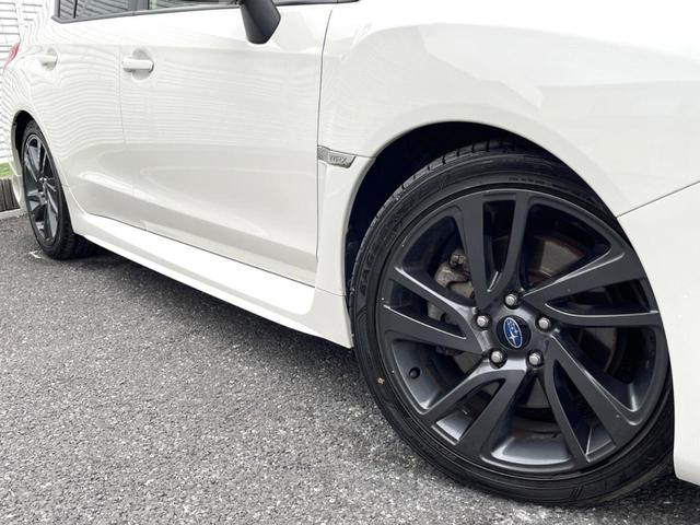 ＷＲＸ　Ｓ４ ２．０ＧＴアイサイト　リアスポイラー　アドバンスドセイフティパッケージ　純正ナビ　バックカメラ　ＥＴＣ　ドライブレコーダー　パワーシート　ＬＥＤヘッドライト　純正１８インチアルミホイール　スマートキー　オートエアコン（13枚目）
