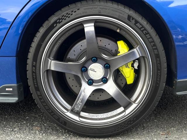 ＷＲＸ ＳＴＩ ＳＴＩ　後期Ｅ型　ＳＴＩフルエアロ　大型リアスポイラー　ＬＥＤアクセサリーライナー　ＡＤＶＡＮ　Ｒａｃｉｎｇ製１８インチアルミ　純正アルミ有　デジタルインナーミラー　ＳＴＩキャリパー　Ｂｒｅｍｂｏブレーキ（23枚目）