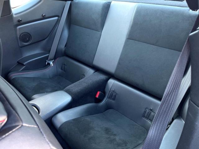 ＢＲＺ ＧＴ　Ｅ型　純正ナビ　バックカメラ　ＥＴＣ　リアスポイラー　ブレンボ製ブレーキ　ＳＡＣＨＳ製ダンパー　シートヒーター　アルカンターラコンビシート　ＬＥＤヘッド　スマートキー　純正１７インチアルミホイール（34枚目）