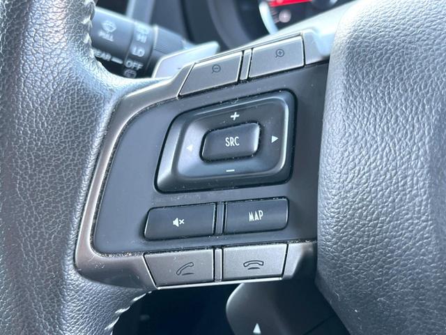 フォレスター Ｓ－リミテッド　ルーフレール　純正ナビ　バックカメラ　ＥＴＣ　ドライブレコーダー　純正１８インチアルミホイール　合皮コンビシート　パワーシート　シートヒーター　スマートキー　オートライト　アイサイトＶｅｒ２（25枚目）