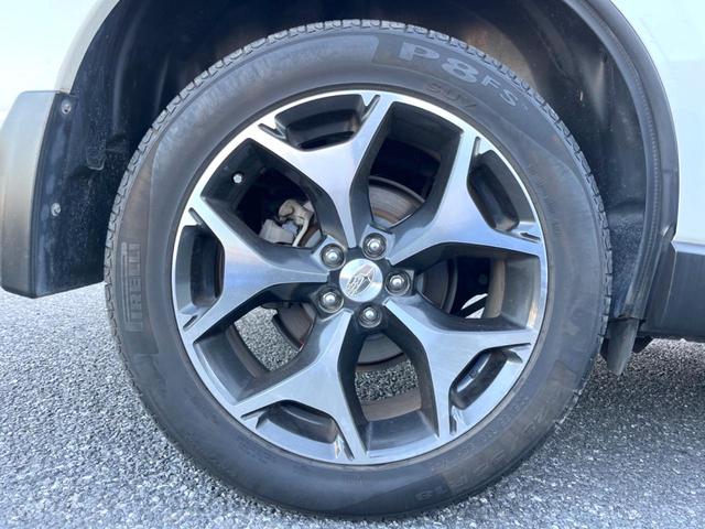 フォレスター Ｓ－リミテッド　ルーフレール　純正ナビ　バックカメラ　ＥＴＣ　ドライブレコーダー　純正１８インチアルミホイール　合皮コンビシート　パワーシート　シートヒーター　スマートキー　オートライト　アイサイトＶｅｒ２（42枚目）