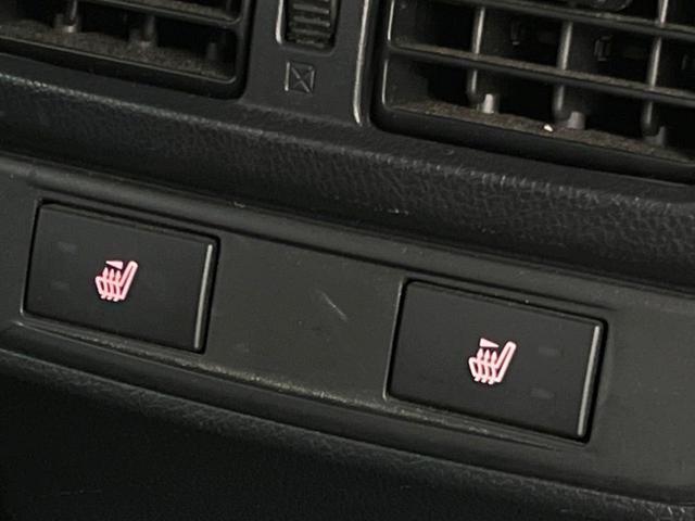 レガシィアウトバック ベースグレード　純正ナビ　バックカメラ　ＥＴＣ　ドライブレコーダー　純正１７インチアルミホイール　パワーシート　シートヒーター　スマートキー　アイサイトＶｅｒ３　アドバンスドセイフティパッケージ　ＬＥＤヘッドライト（6枚目）