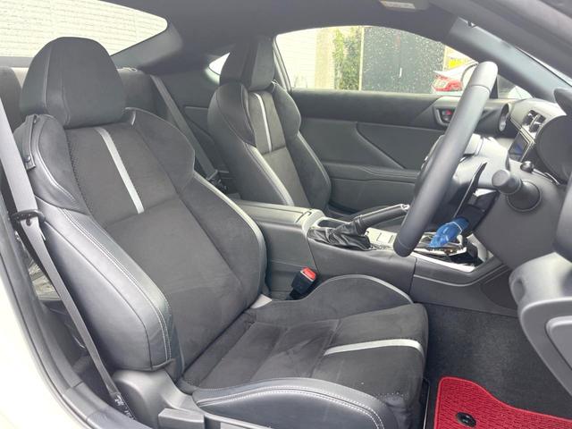GR86 RZ 純正ナビ バックカメラ ETC ドライブレコーダー リアビークルディテクション 純正18インチアルミホイール ウルトラスエードコンビシート シートヒーター スマートキー LEDヘッドライト(8枚目)