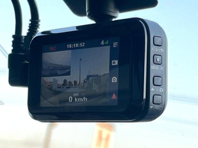 ＸＶハイブリッド ２．０ｉ－Ｌ　アイサイト　ブラックレザーセレクション　ルーフレール　ＳＤナビ　バックカメラ　ＥＴＣ　ドライブレコーダー　ＨＩＤヘッドライト　純正１７インチアルミホイール　パワーシート　キーレスアクセス　プッシュスタート（6枚目）