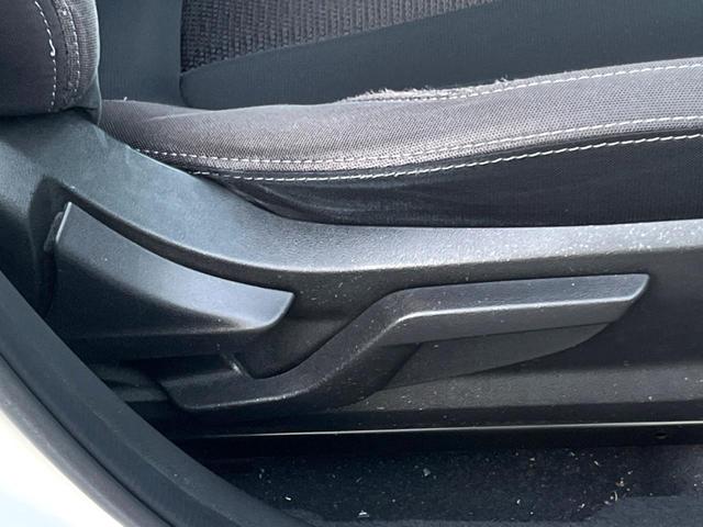 インプレッサスポーツ １．６ｉ－Ｌアイサイト　Ｓスタイル　ＳＴＩスポイラー　純正ＳＤナビ　バックカメラ　ＥＴＣ　ドライブレコーダー　キーレスアクセス　プッシュスタート　ＬＥＤヘッドライト　純正１６インチアルミホイール　クリアビューパック　オートエアコン（21枚目）