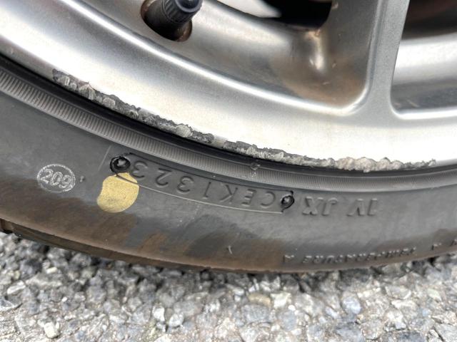 ＷＲＸ ＳＴＩ ＳＴＩ　タイプＳ　ＳＴＩタワーバー　大型リアスポイラー　ＢＢＳ製アルミホイール　ビルシュタインダンパー　オールウェザーパック　ＥＴＣ　ＬＥＤヘッドライト　キーレスアクセス　プッシュスタート　デュアルオートエアコン（50枚目）