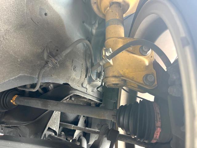 ＷＲＸ ＳＴＩ ＳＴＩ　タイプＳ　ＳＴＩタワーバー　大型リアスポイラー　ＢＢＳ製アルミホイール　ビルシュタインダンパー　オールウェザーパック　ＥＴＣ　ＬＥＤヘッドライト　キーレスアクセス　プッシュスタート　デュアルオートエアコン（51枚目）