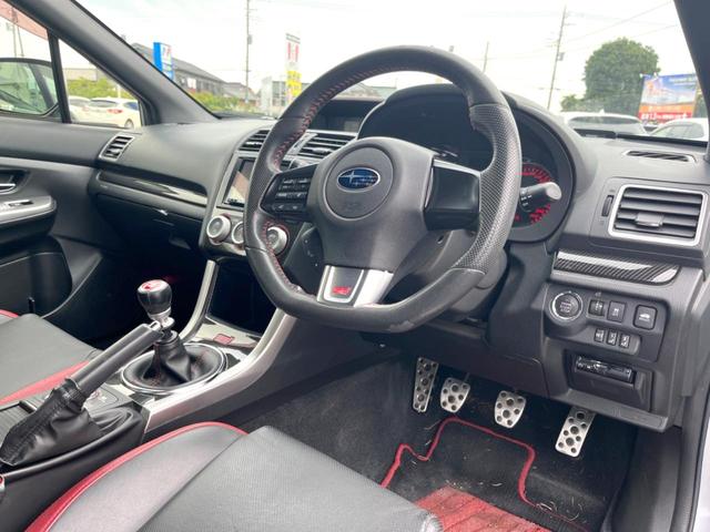 ＷＲＸ　ＳＴＩ ＳＴＩ　タイプＳ　大型リアスポイラー　前席メモリー機能付レザーシート　ＧＰ　ＳＰＯＲＴＳマフラー　ＨＫＳ車高調　ＬＥＤアクセサリーライナー　ＡＤＶＡＮ　Ｒａｃｉｎｇ製１８インチアルミホイール　ターボ　４ＷＤ（35枚目）