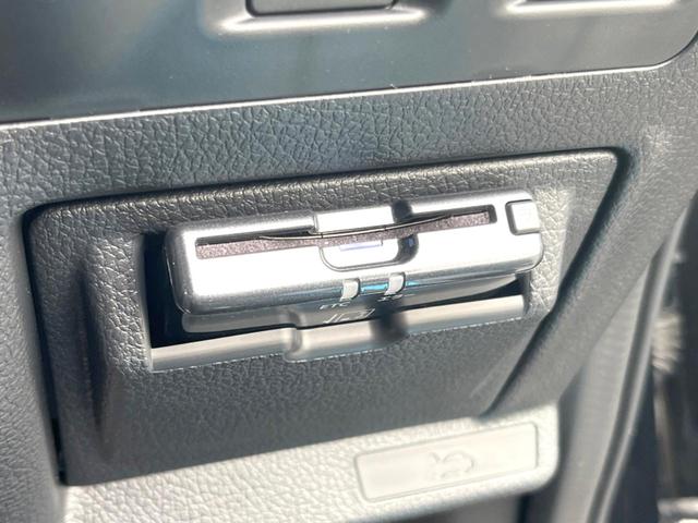 ＷＲＸ　Ｓ４ ＳＴＩスポーツアイサイト　後期Ｇ型　ＬＥＤアクセサリーライナー　ＢＩＬＳＴＥＩＮ製ダンパー　アイサイトセイフティ＋　ＲＥＣＡＲＯシート　純正１８インチアルミ　革巻きステアリング　ＬＥＤヘッド　純正８型ナビ　アイサイトＶｅｒ３（5枚目）