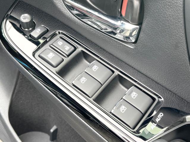 ＷＲＸ　Ｓ４ ＳＴＩスポーツアイサイト　後期Ｇ型　ＬＥＤアクセサリーライナー　ＢＩＬＳＴＥＩＮ製ダンパー　アイサイトセイフティ＋　ＲＥＣＡＲＯシート　純正１８インチアルミ　革巻きステアリング　ＬＥＤヘッド　純正８型ナビ　アイサイトＶｅｒ３（41枚目）