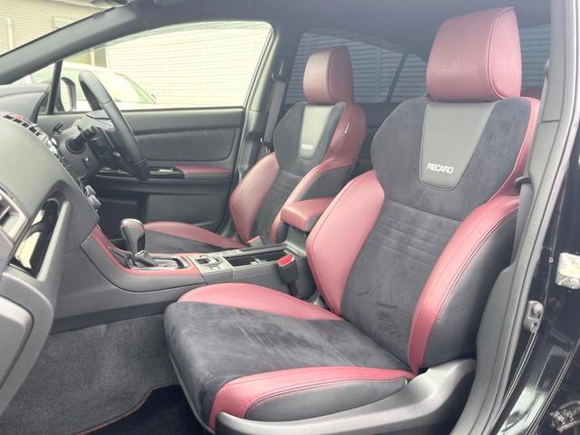 ＷＲＸ　Ｓ４ ＳＴＩスポーツアイサイト　後期Ｇ型　ＬＥＤアクセサリーライナー　ＢＩＬＳＴＥＩＮ製ダンパー　アイサイトセイフティ＋　ＲＥＣＡＲＯシート　純正１８インチアルミ　革巻きステアリング　ＬＥＤヘッド　純正８型ナビ　アイサイトＶｅｒ３（49枚目）