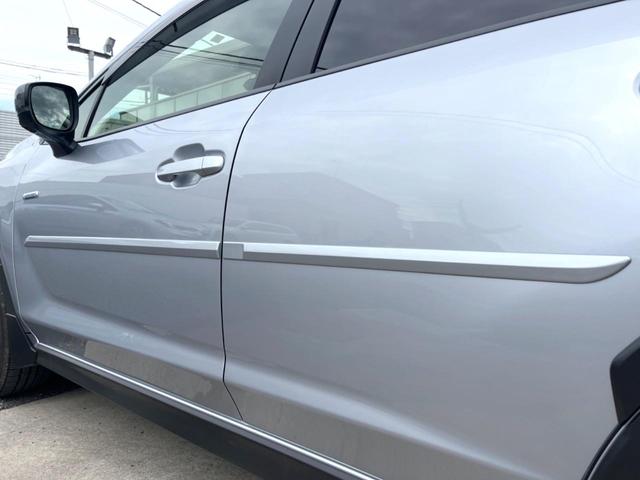 クロストレック リミテッド　純正オプションフロントグリル　ＬＥＤアクセサリーライナー　１１．６インチナビ　マルチテレインモニター　ステアリングヒーター　シートヒーター　シートメモリー　パドルシフト　アイサイト（4枚目）