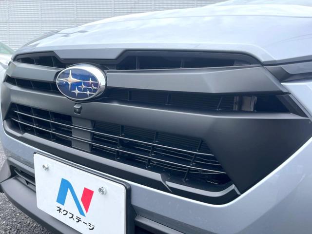 クロストレック リミテッド　純正オプションフロントグリル　ＬＥＤアクセサリーライナー　１１．６インチナビ　マルチテレインモニター　ステアリングヒーター　シートヒーター　シートメモリー　パドルシフト　アイサイト（5枚目）