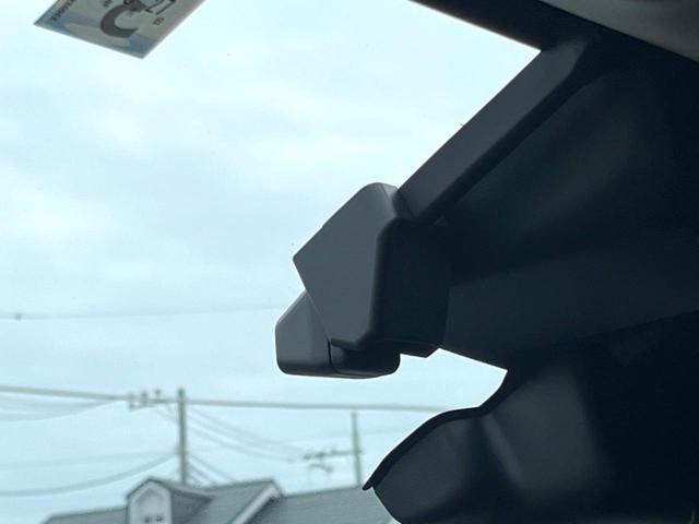 クロストレック リミテッド　純正オプションフロントグリル　ＬＥＤアクセサリーライナー　１１．６インチナビ　マルチテレインモニター　ステアリングヒーター　シートヒーター　シートメモリー　パドルシフト　アイサイト（6枚目）