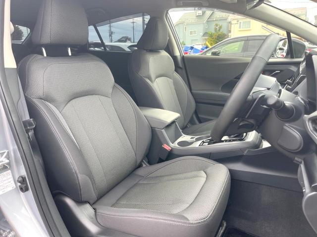 クロストレック リミテッド　純正オプションフロントグリル　ＬＥＤアクセサリーライナー　１１．６インチナビ　マルチテレインモニター　ステアリングヒーター　シートヒーター　シートメモリー　パドルシフト　アイサイト（11枚目）