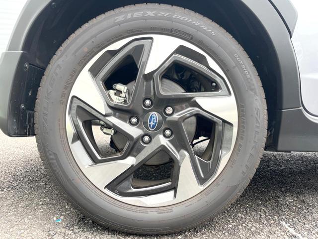 クロストレック リミテッド　純正オプションフロントグリル　ＬＥＤアクセサリーライナー　１１．６インチナビ　マルチテレインモニター　ステアリングヒーター　シートヒーター　シートメモリー　パドルシフト　アイサイト（55枚目）