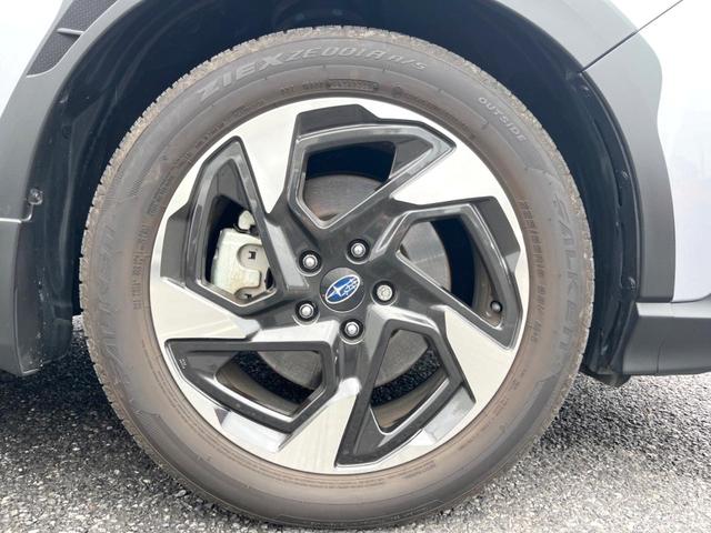 クロストレック リミテッド　純正オプションフロントグリル　ＬＥＤアクセサリーライナー　１１．６インチナビ　マルチテレインモニター　ステアリングヒーター　シートヒーター　シートメモリー　パドルシフト　アイサイト（56枚目）