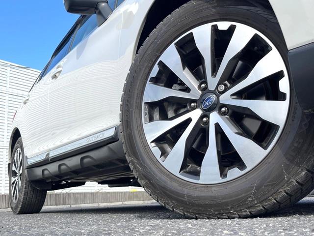 レガシィアウトバック リミテッド C型 ルーフレール 純正8型ナビ LEDアクセサリーライナー パワーバックドア 黒革シート シートメモリー レーダークルーズ LEDヘッドライト 純正18インチアルミ 革巻きステアリング スマートキー(13枚目)