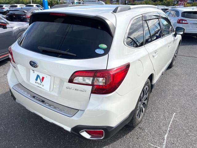 レガシィアウトバック リミテッド C型 ルーフレール 純正8型ナビ LEDアクセサリーライナー パワーバックドア 黒革シート シートメモリー レーダークルーズ LEDヘッドライト 純正18インチアルミ 革巻きステアリング スマートキー(17枚目)