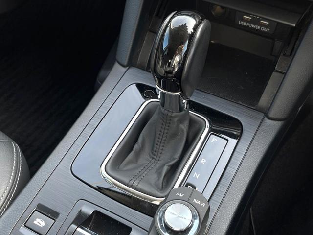 レガシィアウトバック リミテッド C型 ルーフレール 純正8型ナビ LEDアクセサリーライナー パワーバックドア 黒革シート シートメモリー レーダークルーズ LEDヘッドライト 純正18インチアルミ 革巻きステアリング スマートキー(23枚目)