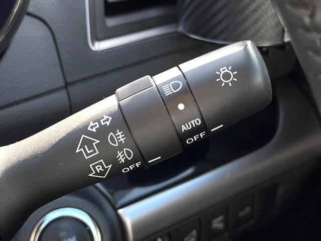 レガシィアウトバック リミテッド C型 ルーフレール 純正8型ナビ LEDアクセサリーライナー パワーバックドア 黒革シート シートメモリー レーダークルーズ LEDヘッドライト 純正18インチアルミ 革巻きステアリング スマートキー(27枚目)