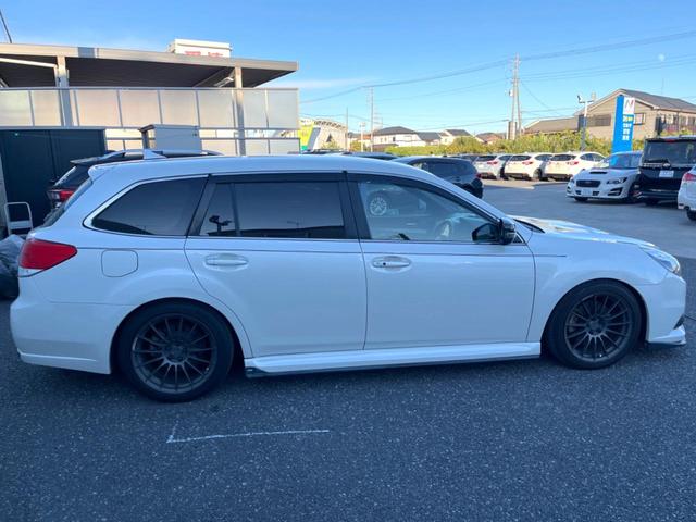 レガシィツーリングワゴン 2.0GT DIT スペックBアイサイト 4WD ターボ エアロ バックカメラ 衝突被害軽減システム レーダークルーズ ハーフレザーシート パワーシート スマートキー HIDヘッド ETC 車線逸脱警報 オートライト デュアルエアコン(27枚目)