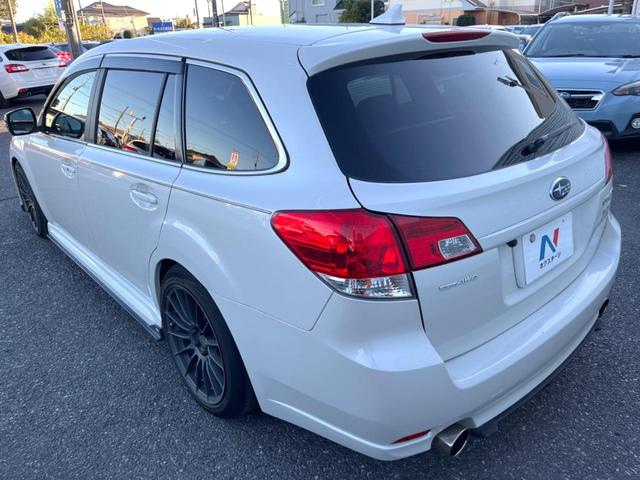 レガシィツーリングワゴン 2.0GT DIT スペックBアイサイト 4WD ターボ エアロ バックカメラ 衝突被害軽減システム レーダークルーズ ハーフレザーシート パワーシート スマートキー HIDヘッド ETC 車線逸脱警報 オートライト デュアルエアコン(29枚目)