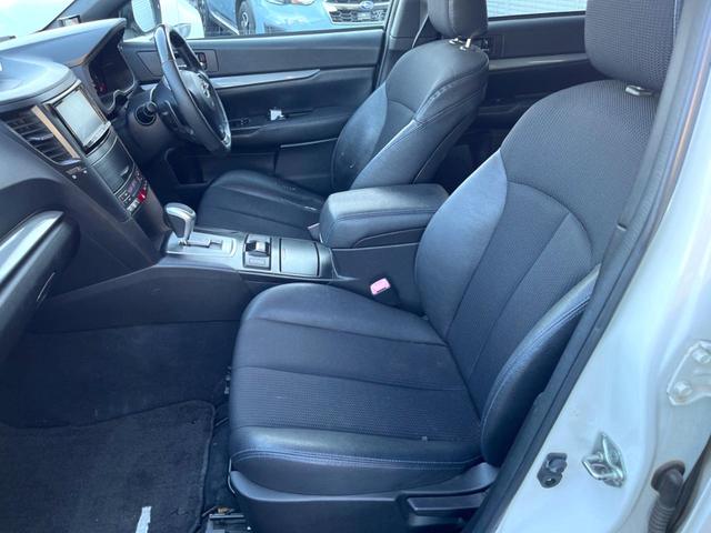 レガシィツーリングワゴン 2.0GT DIT スペックBアイサイト 4WD ターボ エアロ バックカメラ 衝突被害軽減システム レーダークルーズ ハーフレザーシート パワーシート スマートキー HIDヘッド ETC 車線逸脱警報 オートライト デュアルエアコン(34枚目)