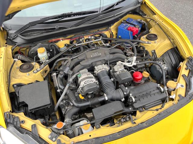 86 GTイエローリミテッド エアロパッケージ 6速MT ナビ バックカメラ ETC ドライブレコーダー 大型リアスポイラー 専用ボディ色サンライズイエロー LEDヘッドライト 16インチアルミホイール スマートキー デュアルオートエアコン(18枚目)