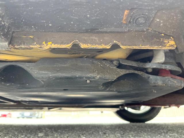 86 GTイエローリミテッド エアロパッケージ 6速MT ナビ バックカメラ ETC ドライブレコーダー 大型リアスポイラー 専用ボディ色サンライズイエロー LEDヘッドライト 16インチアルミホイール スマートキー デュアルオートエアコン(23枚目)