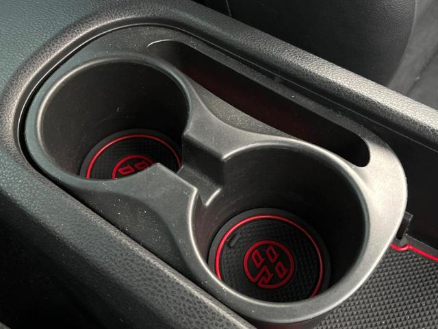 86 GTイエローリミテッド エアロパッケージ 6速MT ナビ バックカメラ ETC ドライブレコーダー 大型リアスポイラー 専用ボディ色サンライズイエロー LEDヘッドライト 16インチアルミホイール スマートキー デュアルオートエアコン(49枚目)