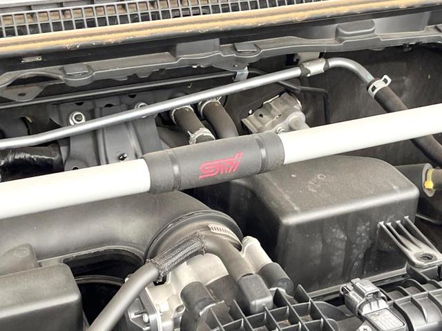 XV 2.0i-S アイサイト アドバンスドセイフティパッケージ ルーフレール 純正ナビ STIタワーバー バックカメラ ETC ドライブレコーダー LEDヘッドライト 純正18インチアルミホイール アイサイトVer3 パワーシート(5枚目)