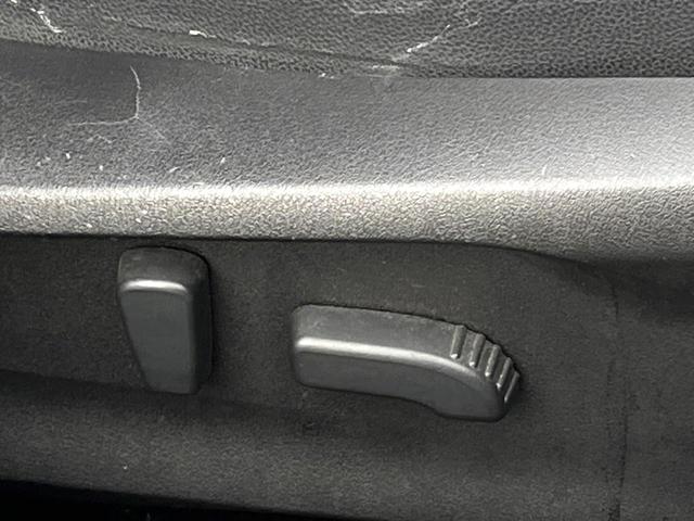 XV 2.0i-S アイサイト アドバンスドセイフティパッケージ ルーフレール 純正ナビ STIタワーバー バックカメラ ETC ドライブレコーダー LEDヘッドライト 純正18インチアルミホイール アイサイトVer3 パワーシート(21枚目)