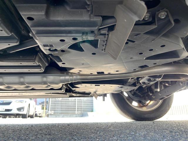 フォレスター ２．０ｉ－Ｌ　アイサイト　パワーシート　アドバンスドセイフティパッケージ　純正ナビ　バックカメラ　キーレスアクセス　プッシュスタート　アイサイトＶｅｒ３　ＬＥＤヘッドライト　純正１７インチアルミホイール　シートヒーター（22枚目）