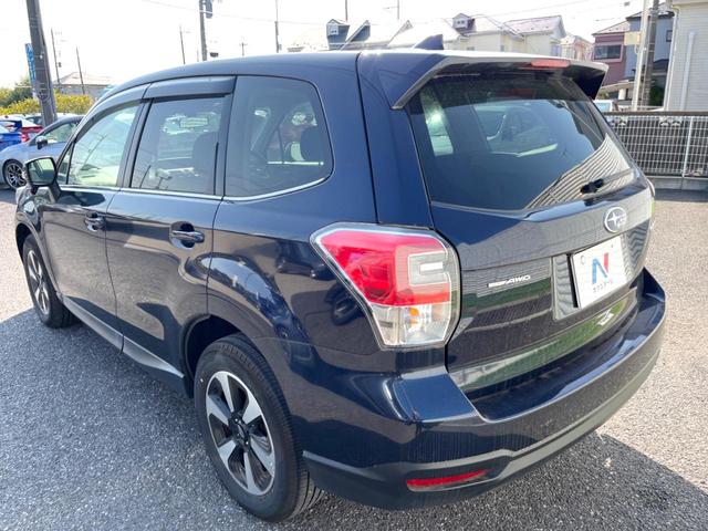 フォレスター ２．０ｉ－Ｌ　アイサイト　パワーシート　アドバンスドセイフティパッケージ　純正ナビ　バックカメラ　キーレスアクセス　プッシュスタート　アイサイトＶｅｒ３　ＬＥＤヘッドライト　純正１７インチアルミホイール　シートヒーター（28枚目）