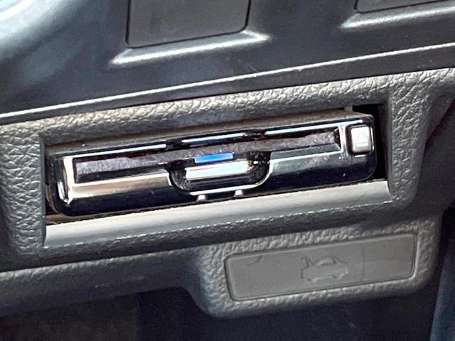 フォレスター ２．０ｉ－Ｌ　アイサイト　パワーシート　アドバンスドセイフティパッケージ　純正ナビ　バックカメラ　キーレスアクセス　プッシュスタート　アイサイトＶｅｒ３　ＬＥＤヘッドライト　純正１７インチアルミホイール　シートヒーター（32枚目）