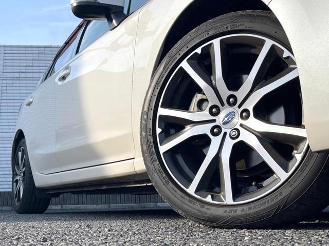 インプレッサスポーツ ２．０ｉ－Ｌアイサイト　純正ＳＤナビ　バックカメラ　衝突被害軽減システム　レーダークルーズ　ドラレコ　スマートキー　ＬＥＤヘッド　ＥＴＣ　オートハイビーム　車線逸脱警報　オートライト　デュアルエアコン　純正１７インチアルミ（13枚目）