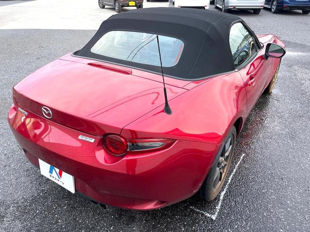 ロードスター Sレザーパッケージ MT車 バックカメラ BOSEサウンド レザーシート スマートキー LEDヘッド ビルトインETC 純正16インチアルミ 車線逸脱警報 オートライト デュアルエアコン Bluetooth CD(17枚目)