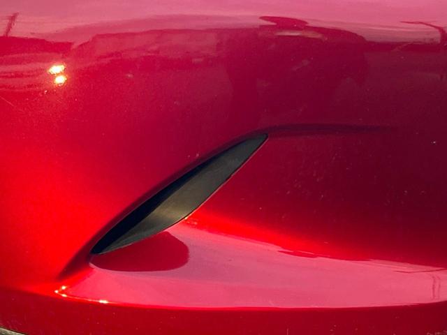 ロードスター Sレザーパッケージ MT車 バックカメラ BOSEサウンド レザーシート スマートキー LEDヘッド ビルトインETC 純正16インチアルミ 車線逸脱警報 オートライト デュアルエアコン Bluetooth CD(24枚目)