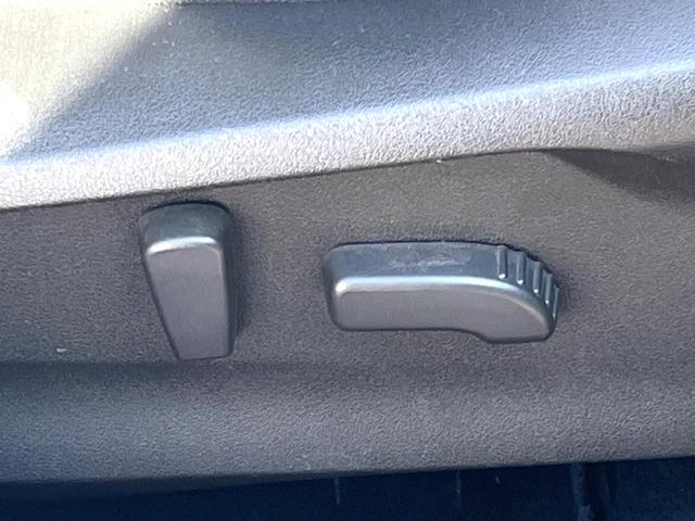 フォレスター ツーリング　パワーシートセット　アイサイトセイフティプラス　フロント・サイドカメラ　スマートリアビューミラー　ＬＥＤヘッドライト　純正１７インチアルミ　シートメモリー　前後席シートヒーター　スマートキー　４ＷＤ（35枚目）