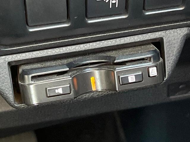 フォレスター ツーリング　パワーシートセット　アイサイトセイフティプラス　フロント・サイドカメラ　スマートリアビューミラー　ＬＥＤヘッドライト　純正１７インチアルミ　シートメモリー　前後席シートヒーター　スマートキー　４ＷＤ（37枚目）