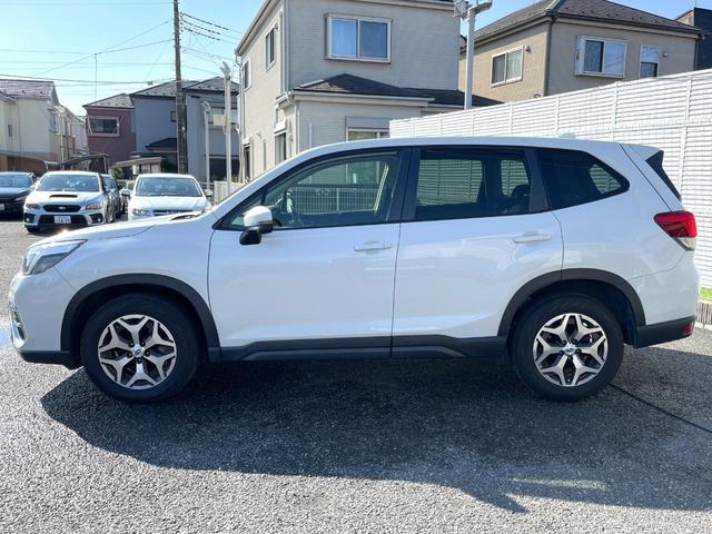 フォレスター ツーリング　パワーシートセット　アイサイトセイフティプラス　フロント・サイドカメラ　スマートリアビューミラー　ＬＥＤヘッドライト　純正１７インチアルミ　シートメモリー　前後席シートヒーター　スマートキー　４ＷＤ（47枚目）