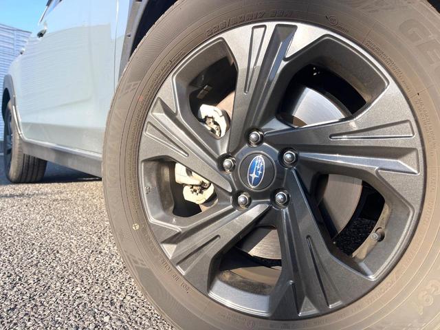 クロストレック ツーリング　４ＷＤ　全周囲カメラ　衝突被害軽減システム　ドラレコ　コーナーセンサー　スマートキー　ＬＥＤヘッド　ルーフレール　ビルトインＥＴＣ　純正１７インチアルミ　オートハイビーム　車線逸脱警報　オートライト（13枚目）