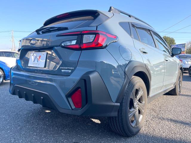 クロストレック ツーリング　４ＷＤ　全周囲カメラ　衝突被害軽減システム　ドラレコ　コーナーセンサー　スマートキー　ＬＥＤヘッド　ルーフレール　ビルトインＥＴＣ　純正１７インチアルミ　オートハイビーム　車線逸脱警報　オートライト（18枚目）