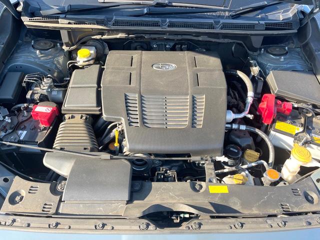 クロストレック ツーリング　４ＷＤ　全周囲カメラ　衝突被害軽減システム　ドラレコ　コーナーセンサー　スマートキー　ＬＥＤヘッド　ルーフレール　ビルトインＥＴＣ　純正１７インチアルミ　オートハイビーム　車線逸脱警報　オートライト（19枚目）