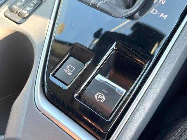 クロストレック ツーリング　４ＷＤ　全周囲カメラ　衝突被害軽減システム　ドラレコ　コーナーセンサー　スマートキー　ＬＥＤヘッド　ルーフレール　ビルトインＥＴＣ　純正１７インチアルミ　オートハイビーム　車線逸脱警報　オートライト（33枚目）