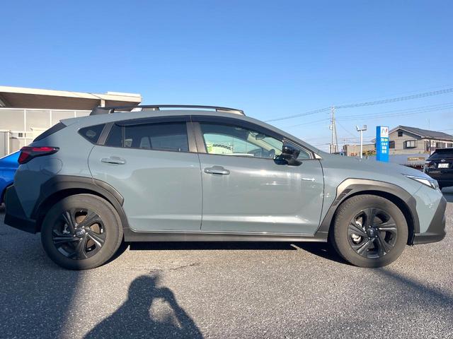 クロストレック ツーリング　４ＷＤ　全周囲カメラ　衝突被害軽減システム　ドラレコ　コーナーセンサー　スマートキー　ＬＥＤヘッド　ルーフレール　ビルトインＥＴＣ　純正１７インチアルミ　オートハイビーム　車線逸脱警報　オートライト（48枚目）